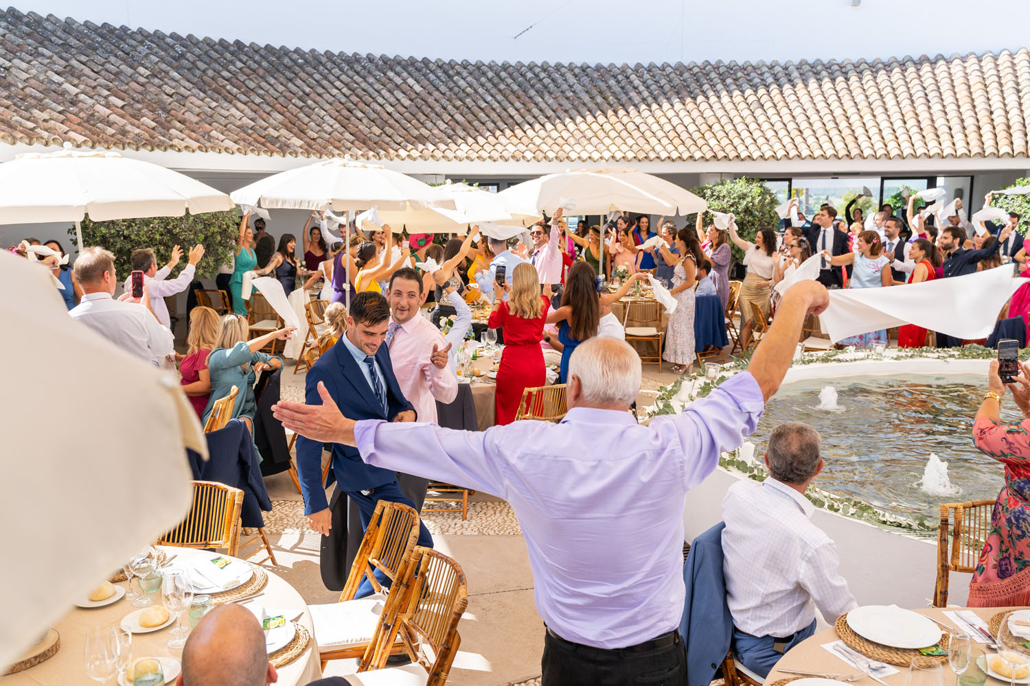 Locura durante banquete de bodas en Alcaidesa Eventos